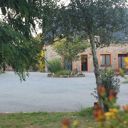 Chambres Aux Bonnes Herbes Bais  Екстер'єр фото
